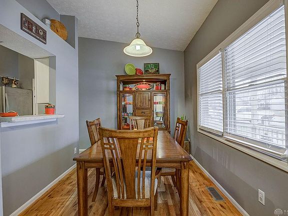 5th image of 10028 Village Tree Ct