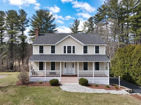 67 Lost Pond Ln, North Andover, MA 01845