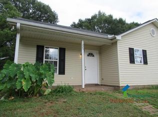 325 Zach Dr, Boiling Springs, SC 29316