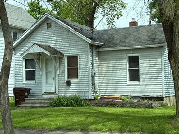 2nd image of 1408 Christopher St