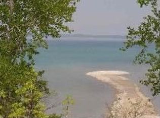 603 River St, Elk Rapids, MI 49629