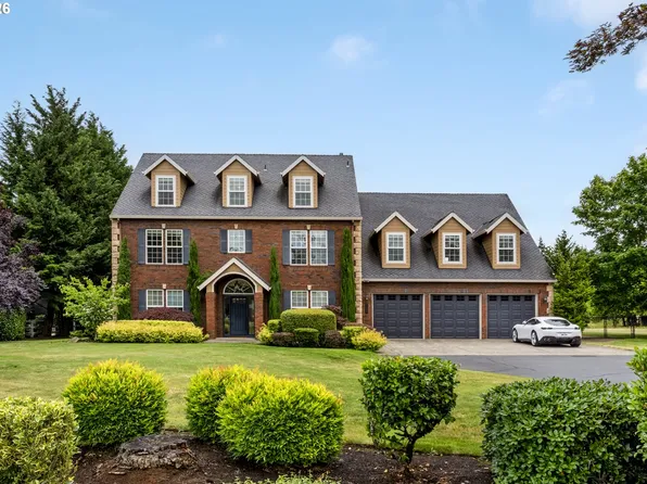 21440 S Meadowridge Ct, Oregon City, OR 97045