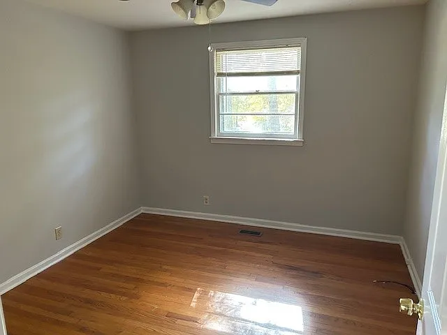2020 Lintwood Dr #A — Photo 3