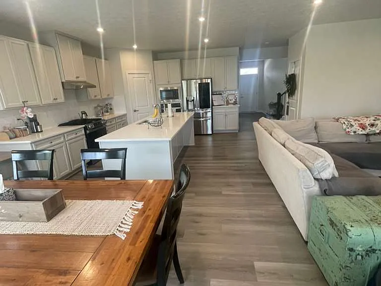 9844 Black Stream Ct — Photo 18