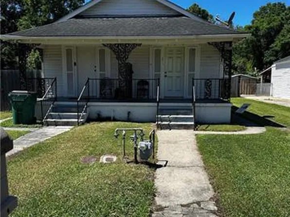 1136 Oak Ave, Bridge City, LA 70094