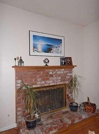 3rd image of 5349 Aurora Dr