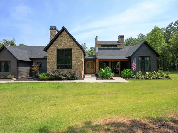 300 Virginia Rd, Travelers Rest, SC 29690
