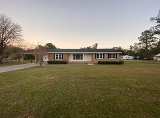 409 S Hazel Ave, Andrews, SC 29510