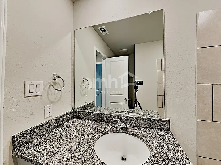 2709 Iberia Ct — Photo 14