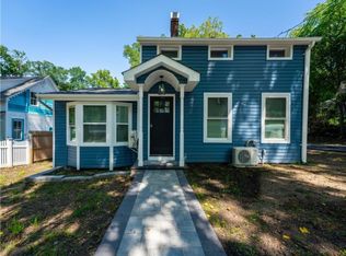 389 Main St, East Setauket, NY 11733