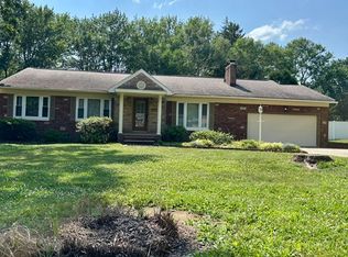 258 Winchester Rd, Akron, OH 44333