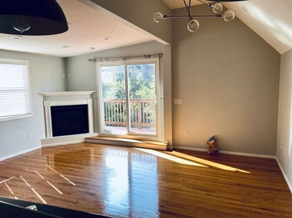 240 Paris St #2