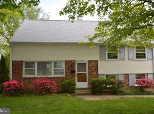 104 Valley Forge Ter, Wayne, PA 19087