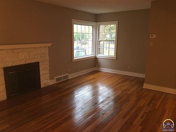 4th image of 1007 West St