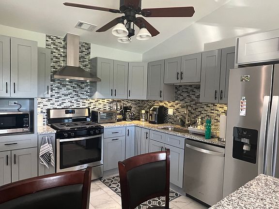 4th image of 11109 Heritage Dr #5-3C