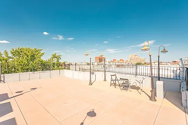 Rented by MySpaceNYC