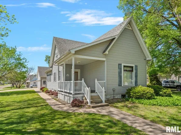 291 S Prospect St, Waverly, IL 62692