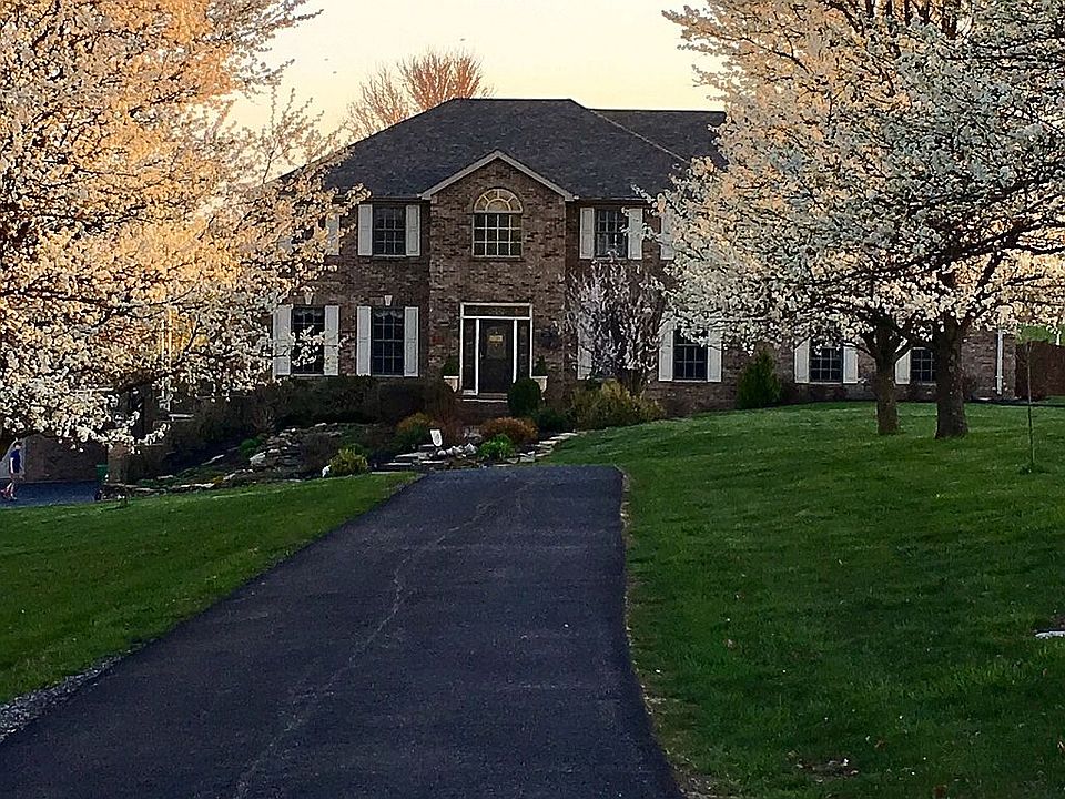 1st image of 938 Spears Ln