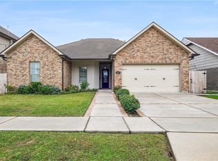 5017 Academy Dr, Metairie, LA 70003