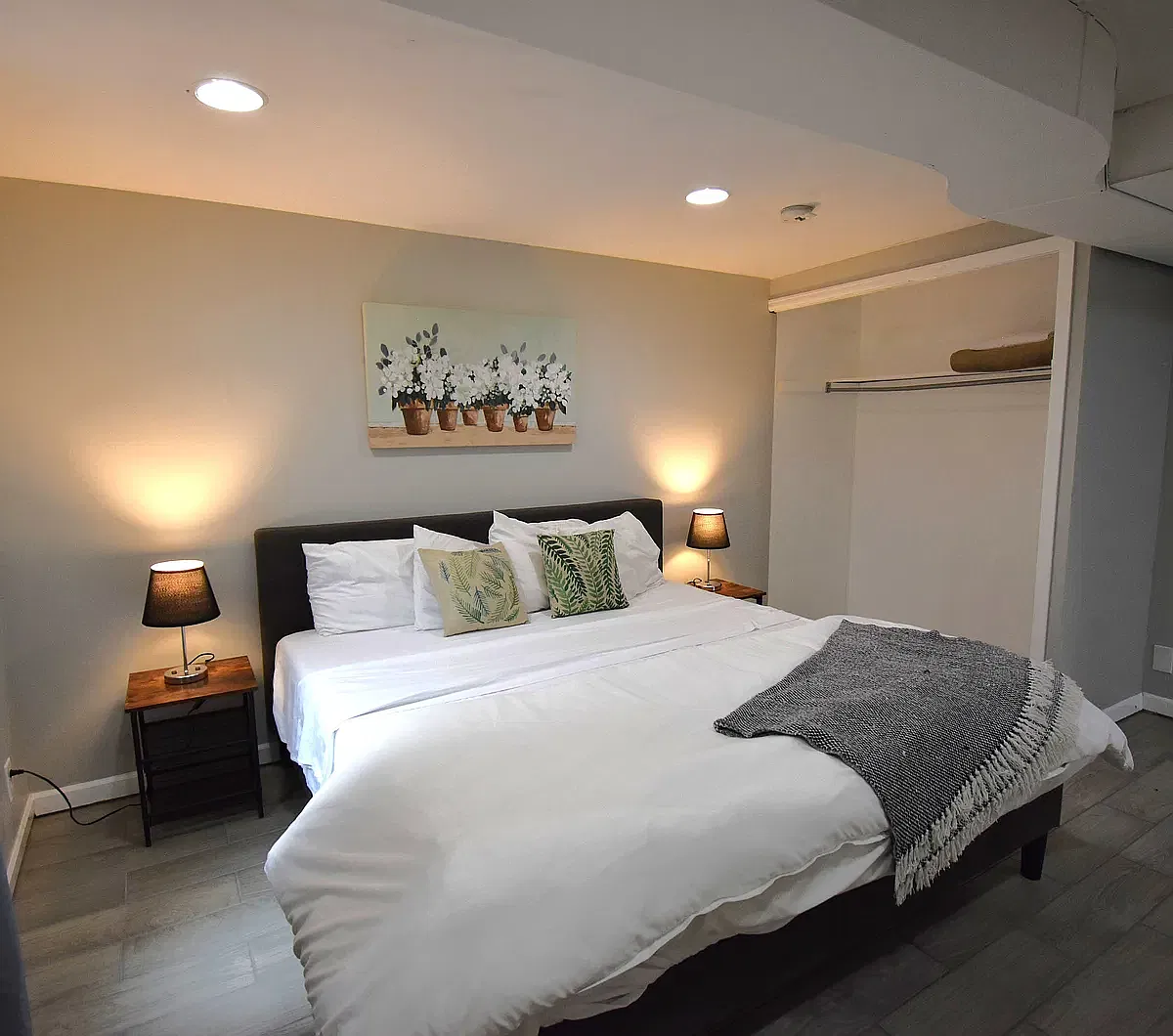 Studio, 800 sqft, $1,190 — Photo 1