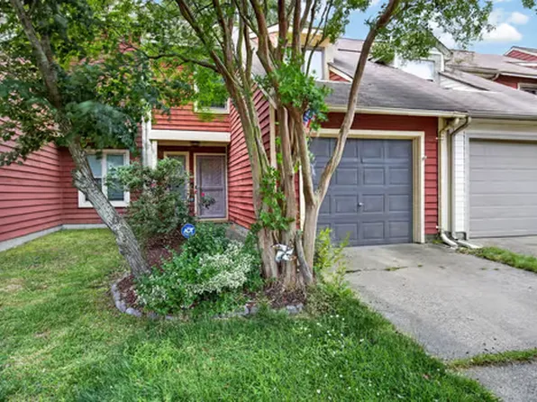 317 Elderwood Ct, Virginia Beach, VA 23462