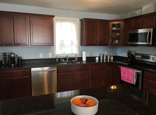 7 Walnut St, Needham, MA 02492