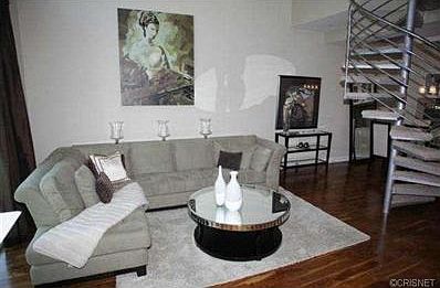 3rd image of 4326 Babcock Ave Unit 303