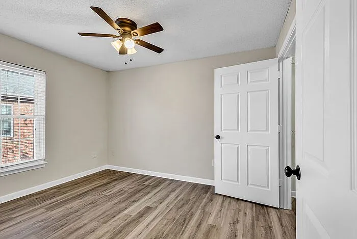 3687 Claypond Rd #D — Photo 17