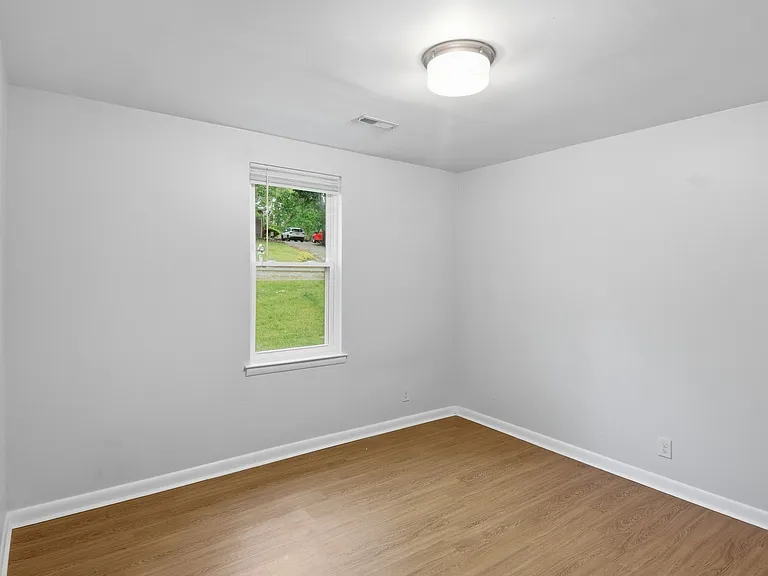 7222 Timberlane Dr — Photo 9