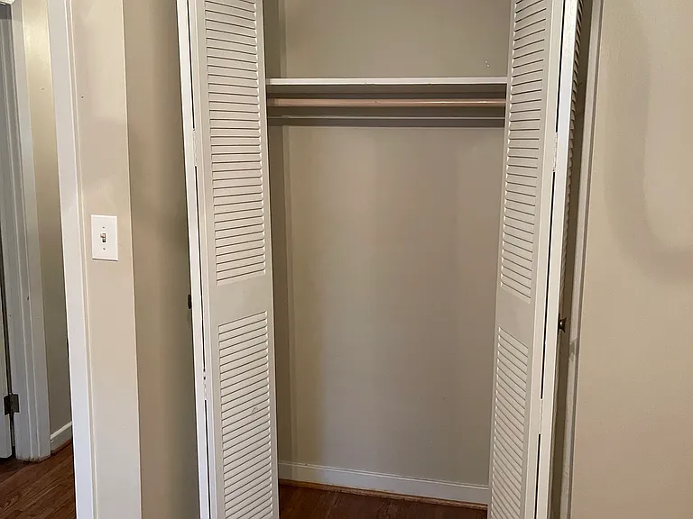 300 Willow Bend Rd — Photo 10