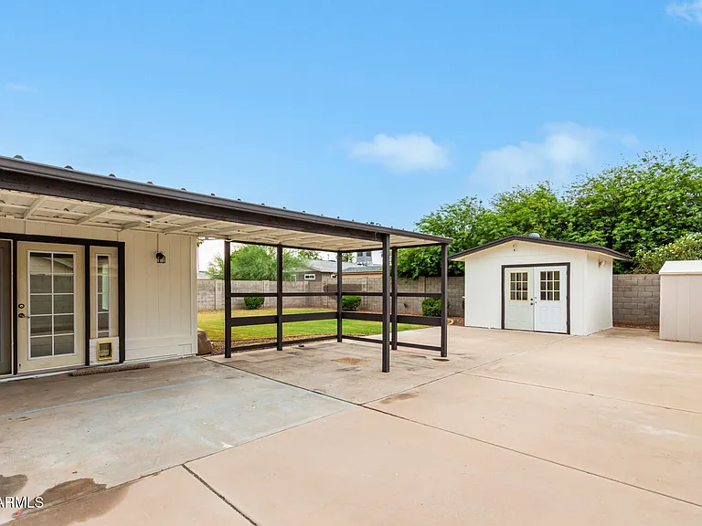 518 N Pepperwood Ct — Photo 21