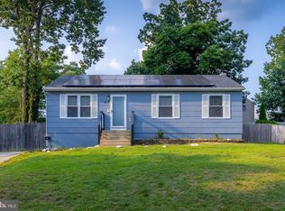 87 Morgan St, Sicklerville, NJ 08081