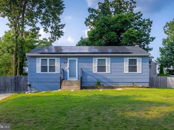 87 Morgan St, Sicklerville, NJ 08081