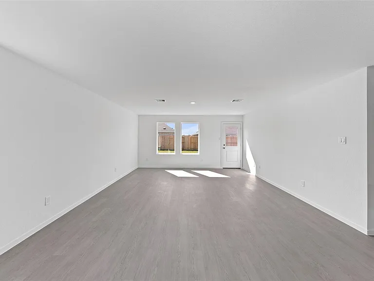 5130 Reddrum Dr — Photo 4