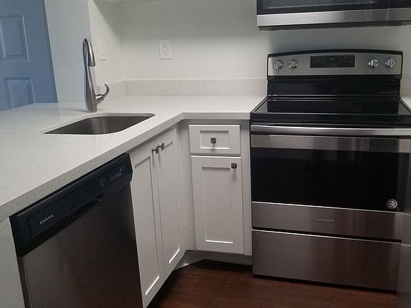 2nd image of 708 Executive Center Dr #1-37-37