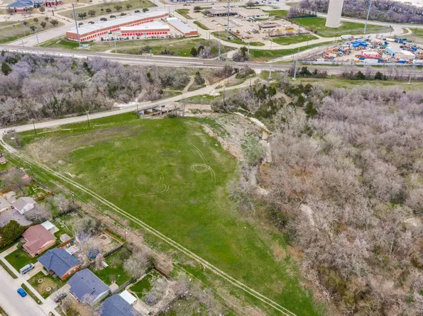 701 Davidson Dr, Garland, TX 75040