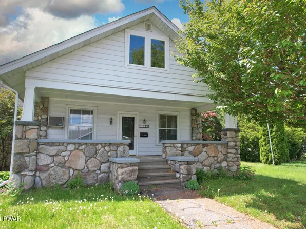 118 10th St, Matamoras, PA 18336