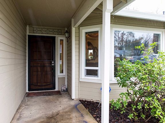 4th image of 7219 Yarrow Way