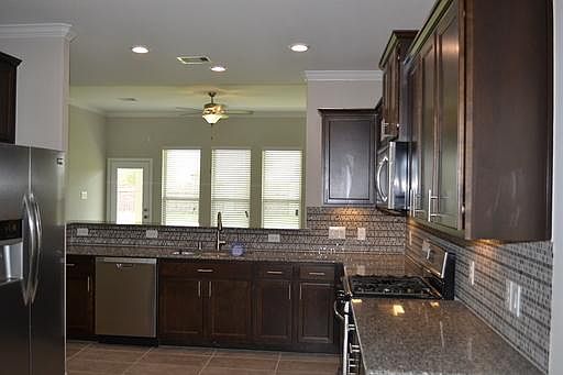 5th image of 10607 Paula Bluff Ln