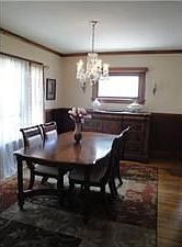 5th image of 136 Kinsey Ave
