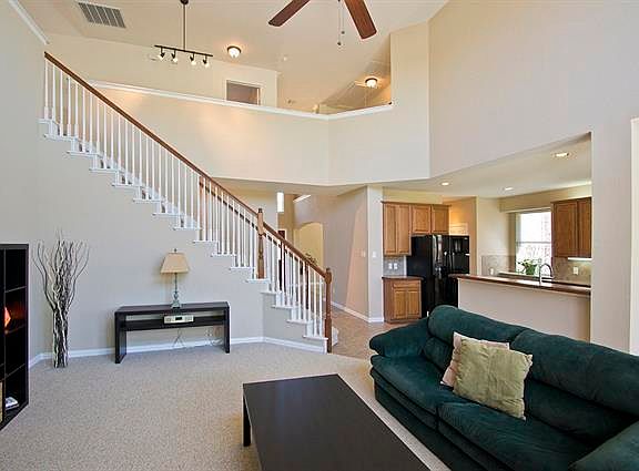 4th image of 813 Cascades Dr