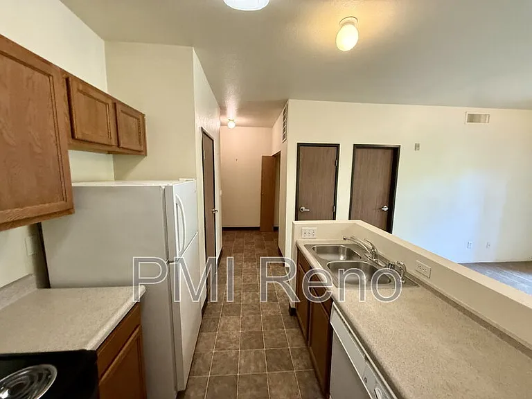 Big Horn Apartments — Photo 69