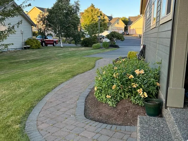 1767 SW Waterside Ct — Photo 18