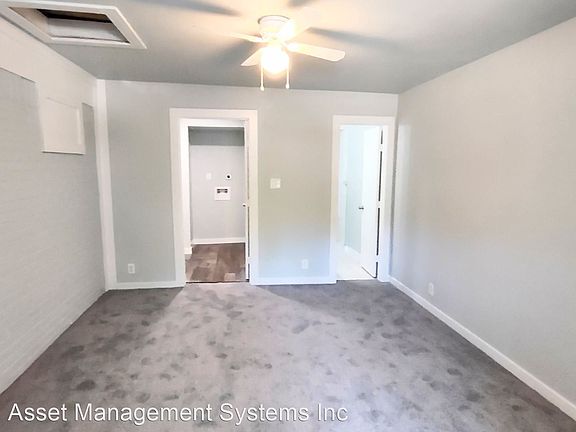2nd image of 1302-1304 Margie St
