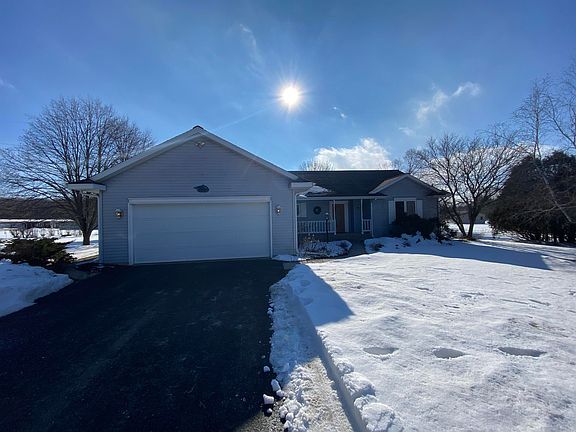2nd image of E11147 W Wynsong Ln