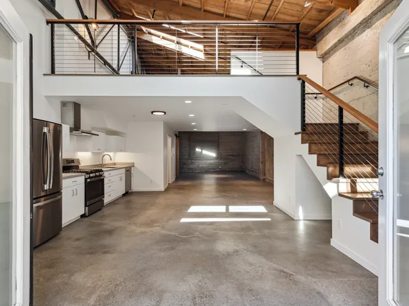 (undisclosed Address), Oakland, CA 94607