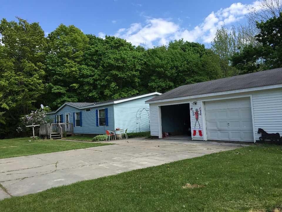 1st image of 308 James St