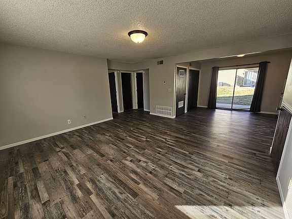 4th image of 2208 W 7th Ave APT 2