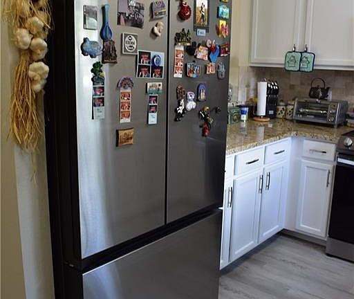5th image of 9072 Gervais CIR #306