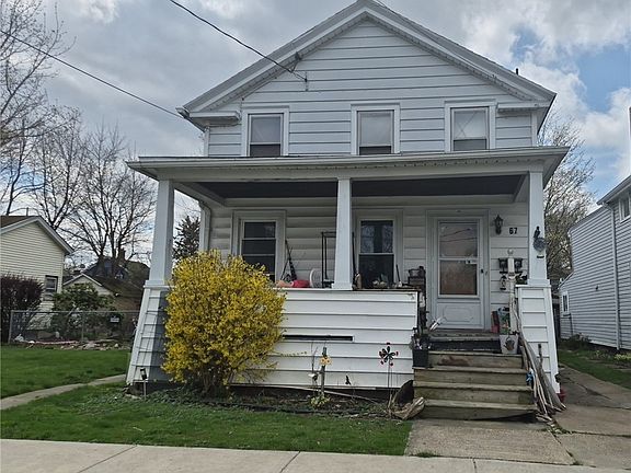 2nd image of 67 Ruggles St